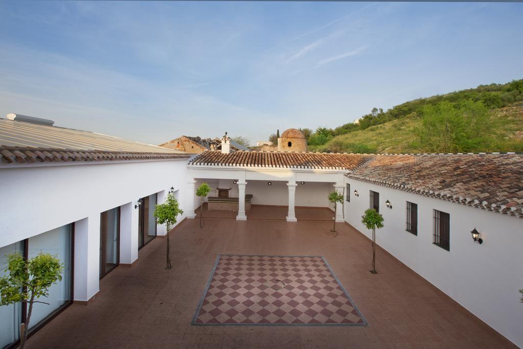 Country House Cortijo De La Fuente Ла-Бобадилья Экстерьер фото